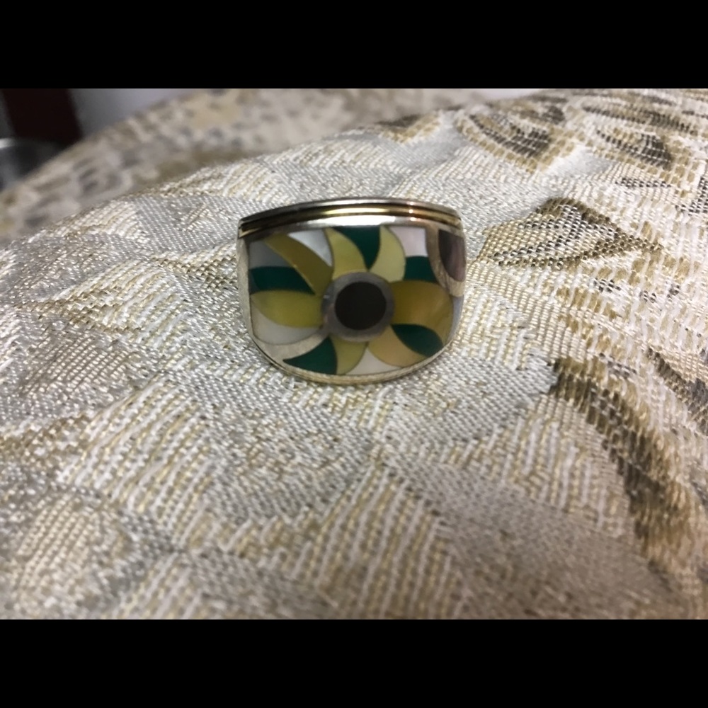 Eric Grossbardt MOP Multi Stone 18k Flower Ring